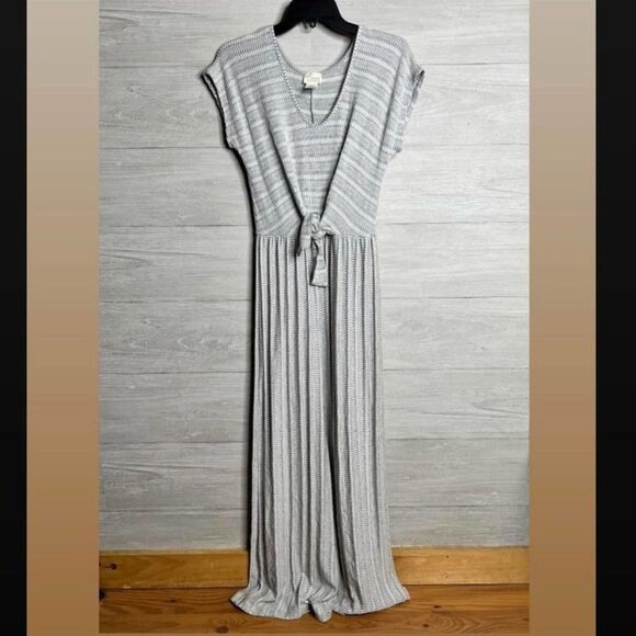 Caution To The Wind Romper - Picture 1 of 6
